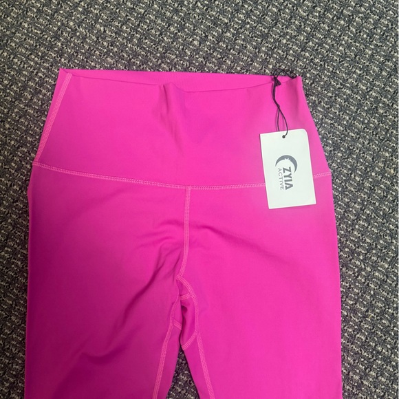 Zyia leggings - size 12 (but I would say they are a size 10 in the real world). - Picture 2 of 4
